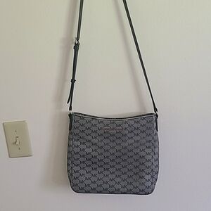 Michal Kors Purse